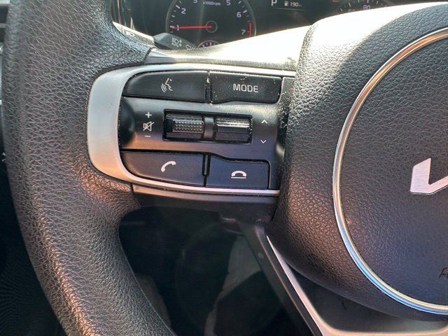Used 2023 Kia K5 LXS FWD image 16
