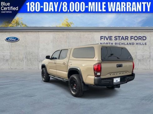 Used 2019 Toyota Tacoma TRD Off-Road image 8