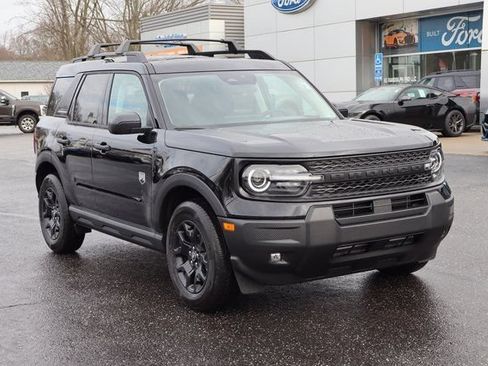 New 2025 Ford Bronco Sport Big Bend w/ Convenience Package AWD/4WD image 2