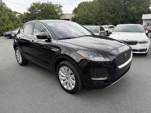 Used 2018 Jaguar E-PACE SE AWD/4WD image 3