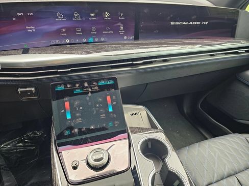 New 2026 Cadillac Escalade IQ Sport 1 AWD/4WD image 31