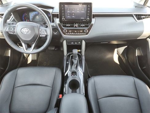 Certified 2022 Toyota Corolla Cross XLE w/ Convenience Package image 20