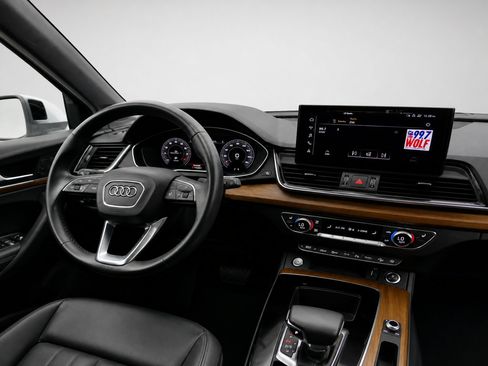 Used 2023 Audi Q5 2.0T Premium Plus AWD/4WD image 15