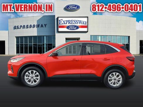 Used 2024 Ford Escape Active w/ Tech Pack #1 AWD/4WD image 10