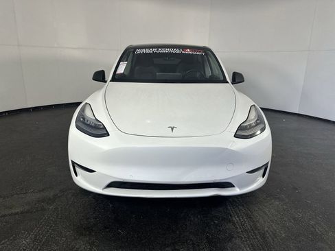 Used 2020 Tesla Model Y Long Range AWD/4WD image 3