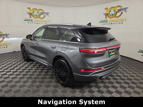 Used 2022 Lincoln Corsair Reserve w/ Luxury Package AWD/4WD image 6