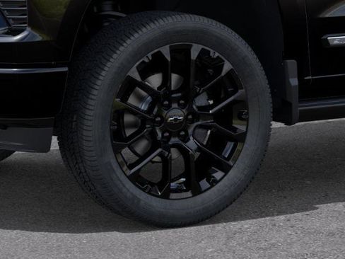 New 2026 Chevrolet Silverado 1500 High Country AWD/4WD image 9