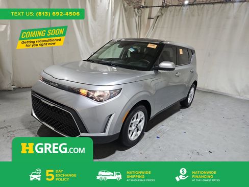 Used 2025 Kia Soul LX w/ LX Technology Package image 1