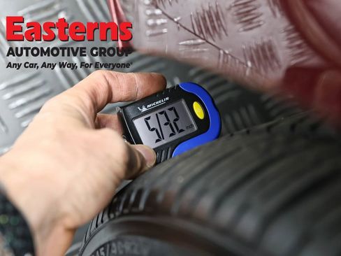 Used 2017 Chevrolet Impala Premier w/ Enhanced Convenience Package image 31