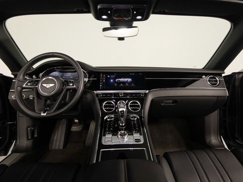 Used 2020 Bentley Continental GT AWD/4WD image 30