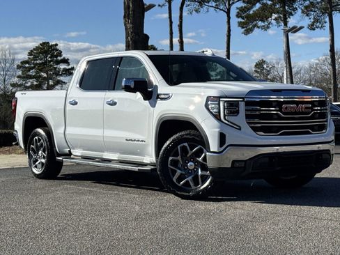 Used 2025 GMC Sierra 1500 SLT w/ SLT Premium Plus Package image 2