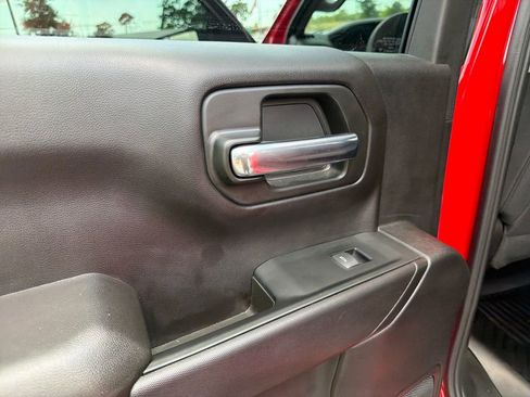 Used 2024 Chevrolet Silverado 1500 Custom RWD image 19