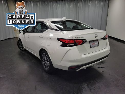Used 2024 Nissan Versa SV FWD image 6