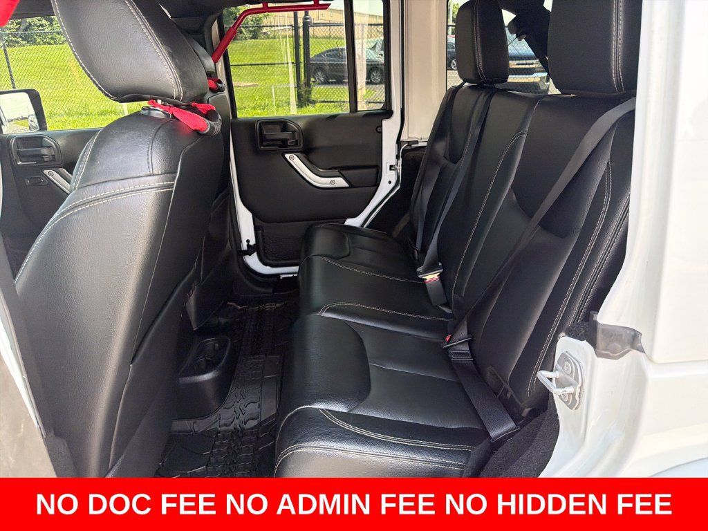 Used 2017 Jeep Wrangler Unlimited Rubicon AWD/4WD image 26