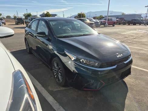 Used 2024 Kia Forte GT-Line w/ GT-Line Premium Package FWD image 3