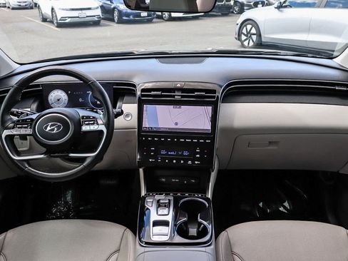 Used 2023 Hyundai Tucson Limited FWD image 16