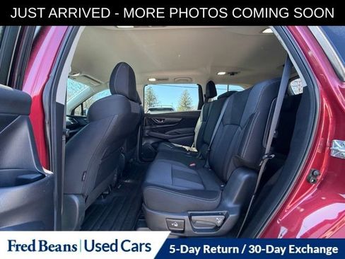 Used 2022 Subaru Ascent Premium w/ Convenience Package image 13
