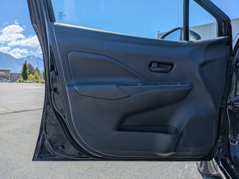 Used 2025 Nissan Versa S w/ Trunk Package FWD image 13