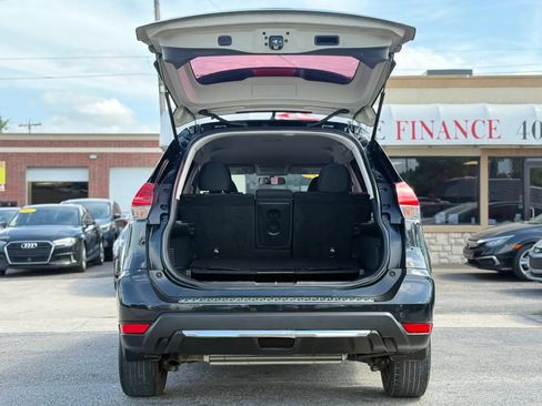 Used 2017 Nissan Rogue S AWD/4WD image 36