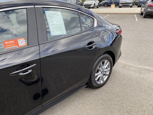 Used 2026 MAZDA MAZDA3 s FWD image 49