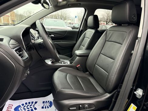 Used 2020 Chevrolet Equinox Premier image 11