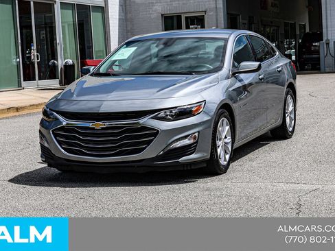 Used 2024 Chevrolet Malibu LT FWD image 3