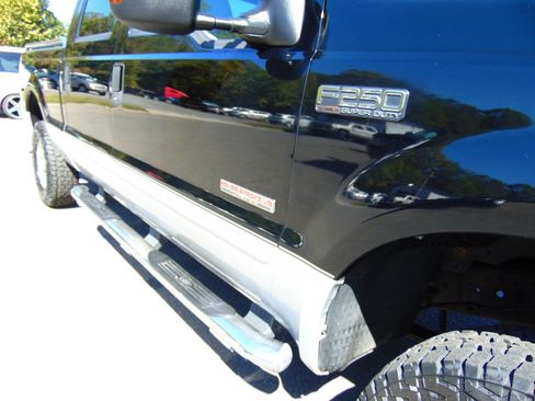 Used 2003 Ford F250 Lariat image 69