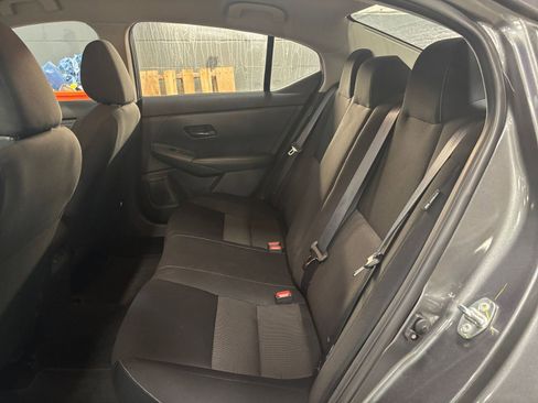 Used 2025 Nissan Sentra SV image 24