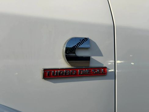Used 2020 RAM 3500 Tradesman w/ Chrome Appearance Group AWD/4WD image 16