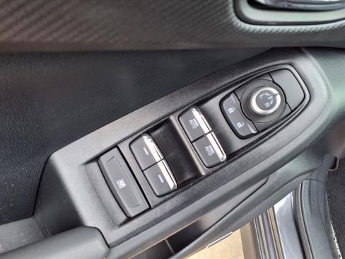 Certified 2025 Subaru Crosstrek 2.5i Limited w/ Crosstrek Mirror Package image 14