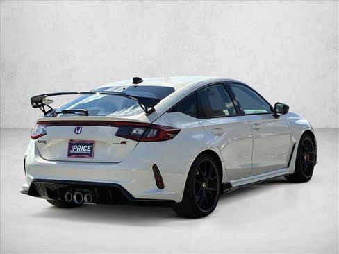 Used 2025 Honda Civic Type R image 5