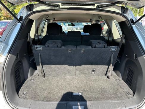 Used 2016 Nissan Pathfinder S image 6