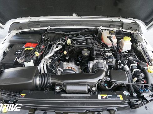 Used 2022 Jeep Gladiator Rubicon w/ Trailer Tow Package image 48