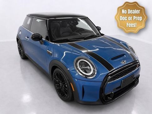 Used 2024 MINI Cooper S FWD image 1