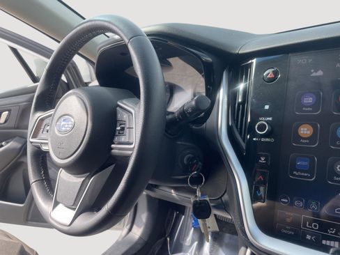 Used 2020 Subaru Outback Premium image 39