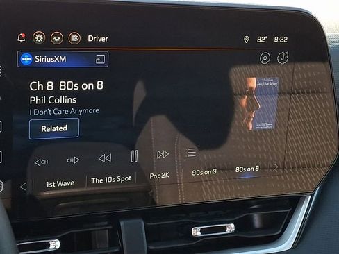 Used 2025 Chevrolet Equinox LT FWD image 17