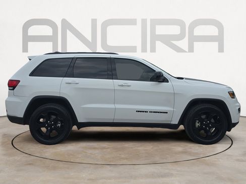Used 2021 Jeep Grand Cherokee Freedom Edition image 11