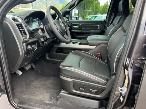 Used 2025 RAM 3500 Laramie AWD/4WD image 23