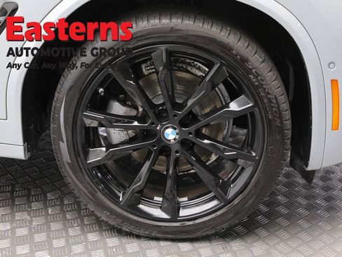 Used 2023 BMW X4 xDrive30i w/ M Sport Package AWD/4WD image 31