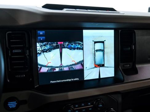 Used 2022 Ford Bronco Wildtrak image 62