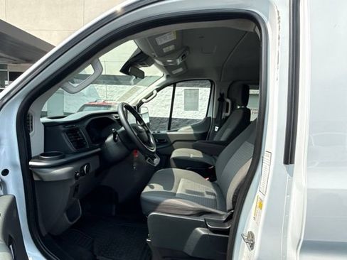 Used 2023 Ford Transit 350 XLT RWD image 8
