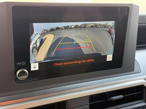 Certified 2025 Toyota 4Runner SR5 image 17