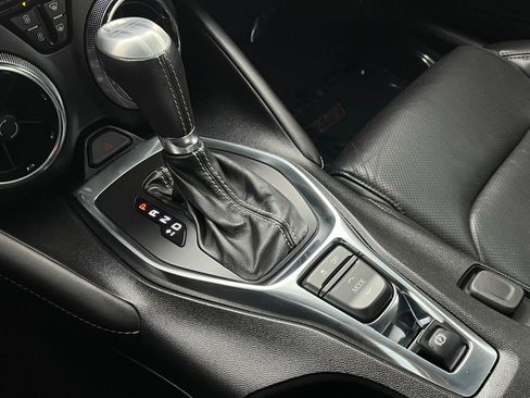 Used 2018 Chevrolet Camaro SS image 26