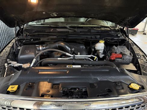 Used 2017 RAM 1500 Laramie AWD/4WD image 19