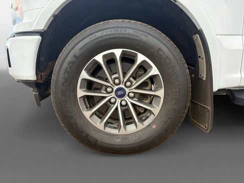 Used 2019 Ford F150 Lariat image 14