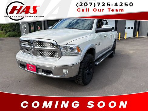 Used 2018 RAM 1500 Laramie w/ Convenience Group AWD/4WD image 1