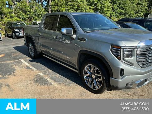 Used 2023 GMC Sierra 1500 Denali w/ Denali Reserve Package AWD/4WD image 3