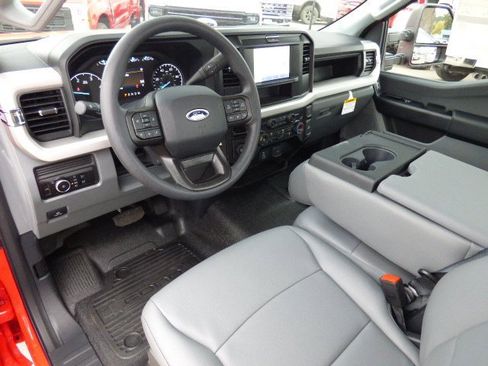 New 2026 Ford F250 XL w/ XL Chrome Package image 2