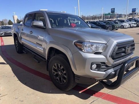 Used 2021 Toyota Tacoma SR5 image 4