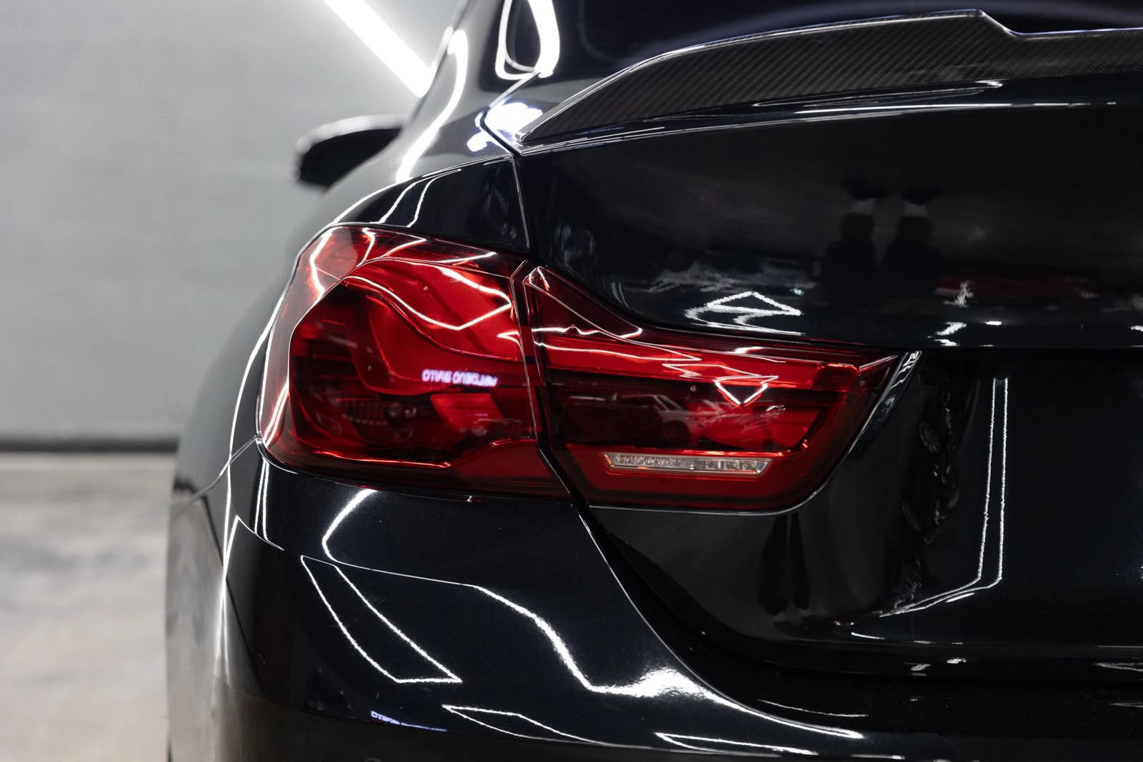Used 2019 BMW M4 CS w/ Executive Package RWD image 21